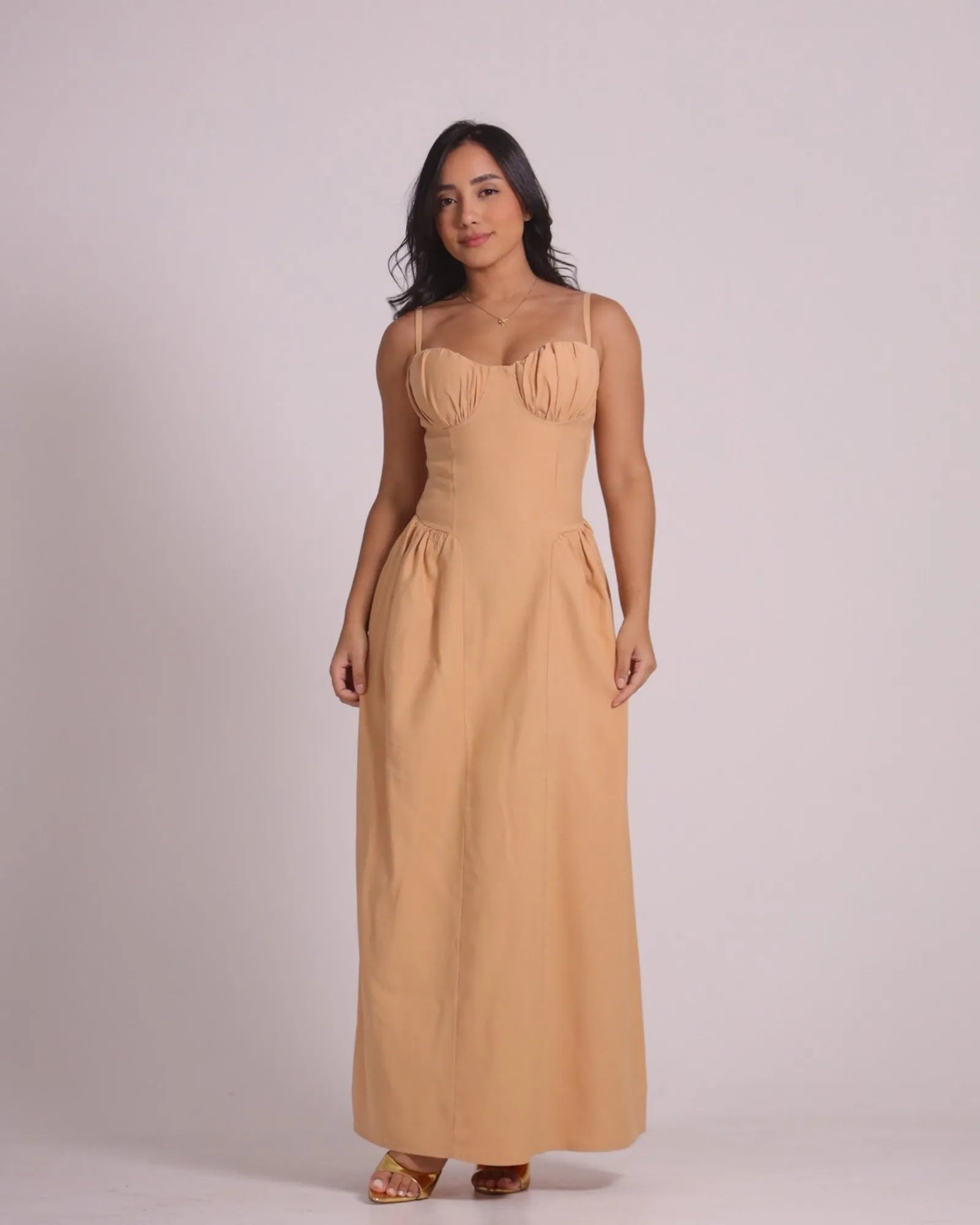 Vestido Alecrim Bege