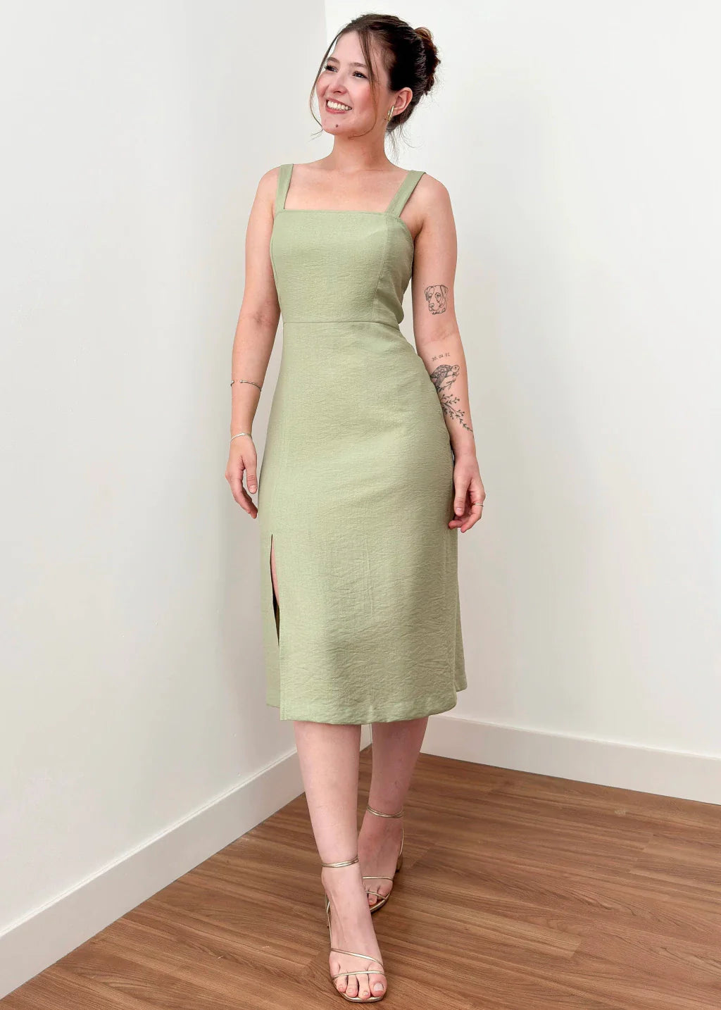 Vestido Midi Cloe Verde Alecrim